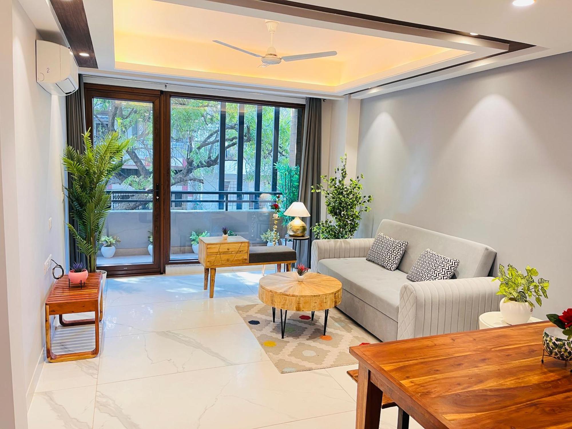 Hotel Gianmala Residency South Extension Near Aiims Delhi Нью-Делі Екстер'єр фото