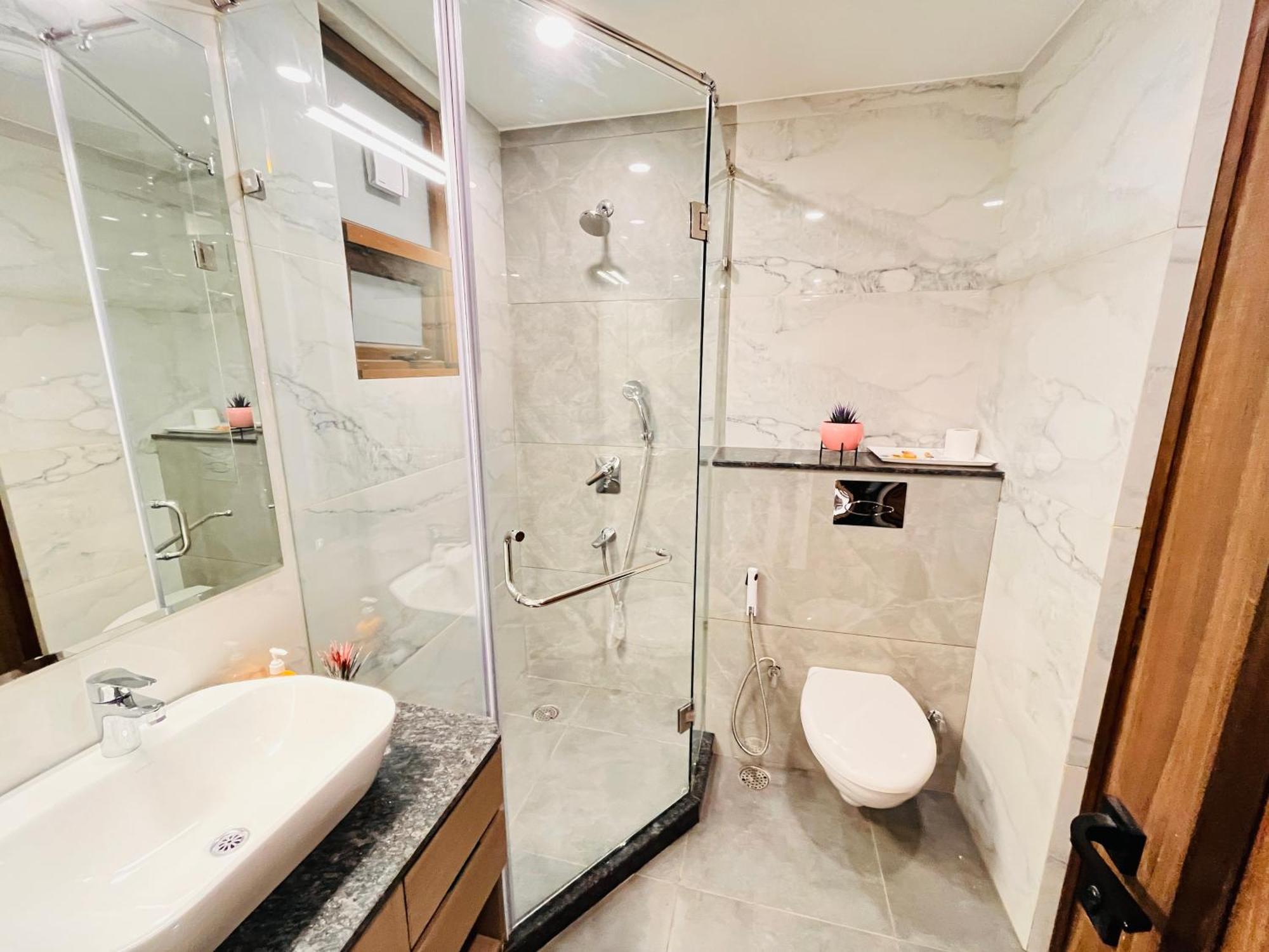 Hotel Gianmala Residency South Extension Near Aiims Delhi Нью-Делі Екстер'єр фото