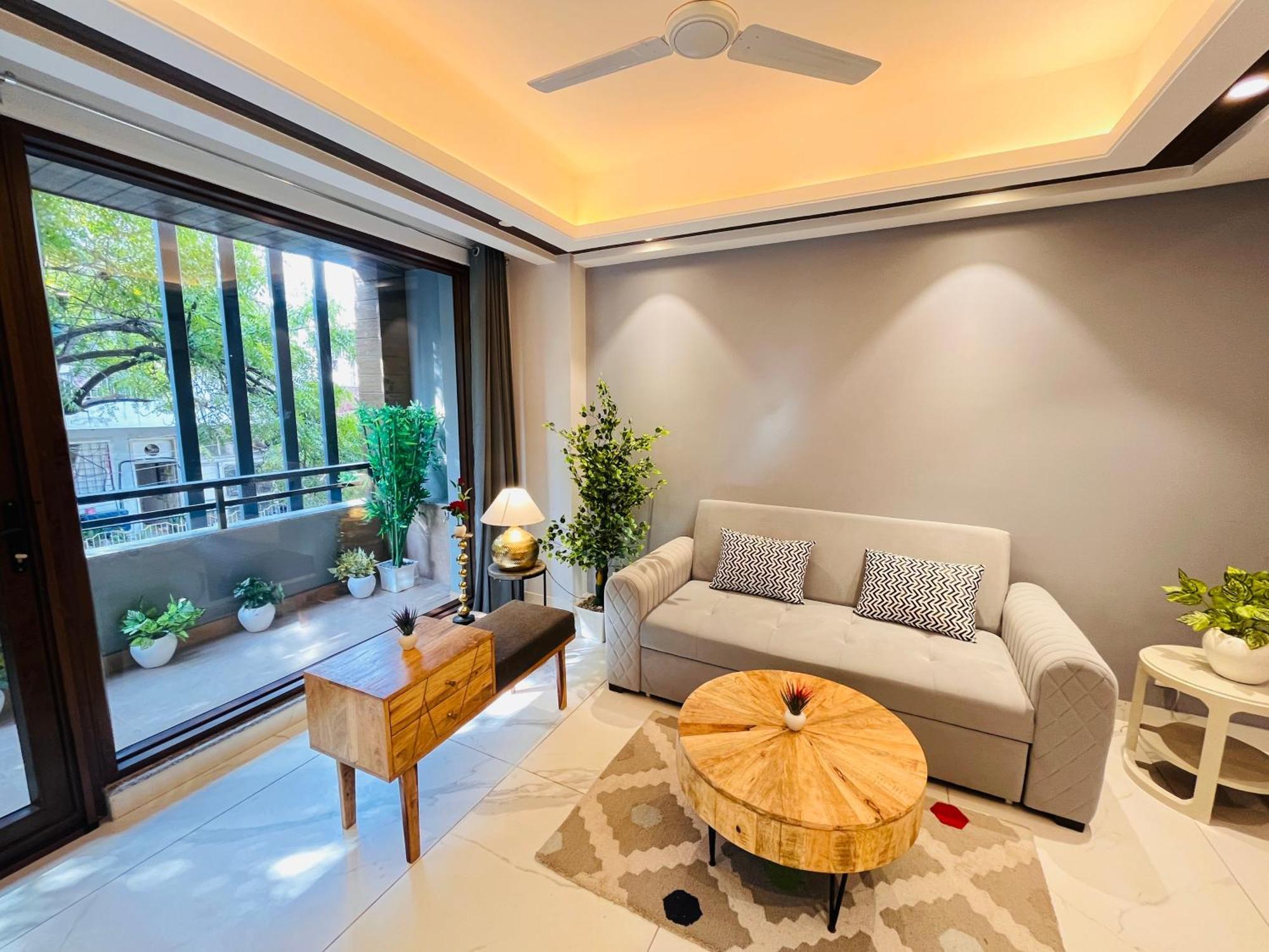 Hotel Gianmala Residency South Extension Near Aiims Delhi Нью-Делі Екстер'єр фото