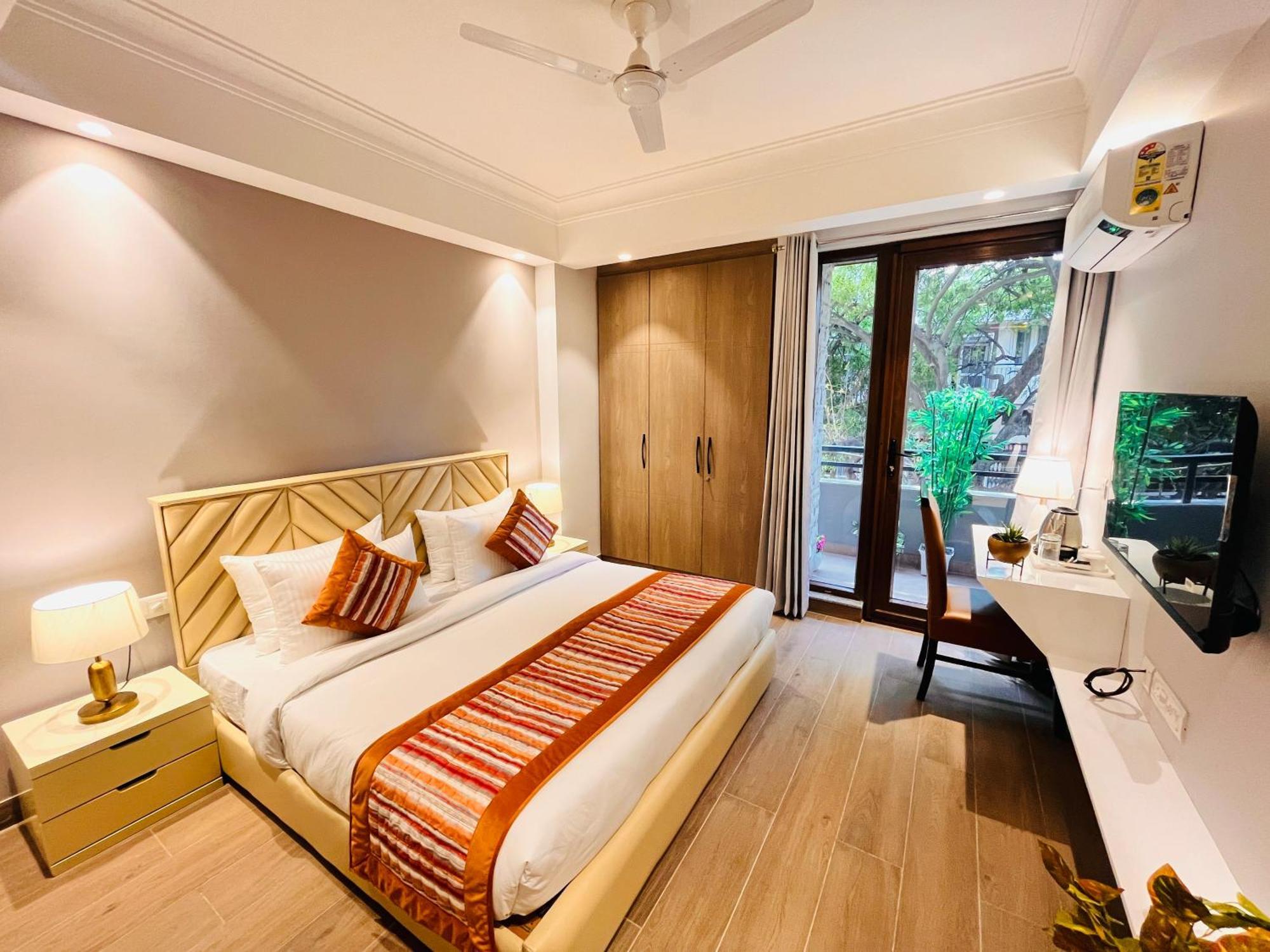 Hotel Gianmala Residency South Extension Near Aiims Delhi Нью-Делі Екстер'єр фото